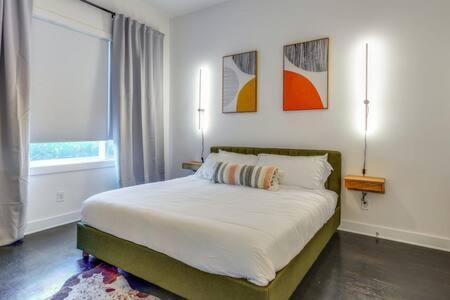 The Slater - Your Perfect Downtown Getaway Holiday home