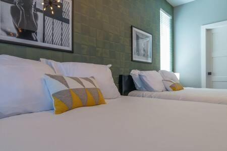 Downtown Rooftop Retreat Holiday home Nashville