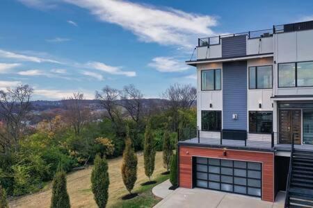 The Alistair - Luxurious Mansion With Views * Nashville