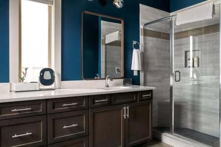 The Morris - Designer Flair 2 Miles To Broadway! Holiday home Nashville