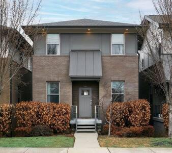 The Morris - Designer Flair 2 Miles To Broadway! Holiday home