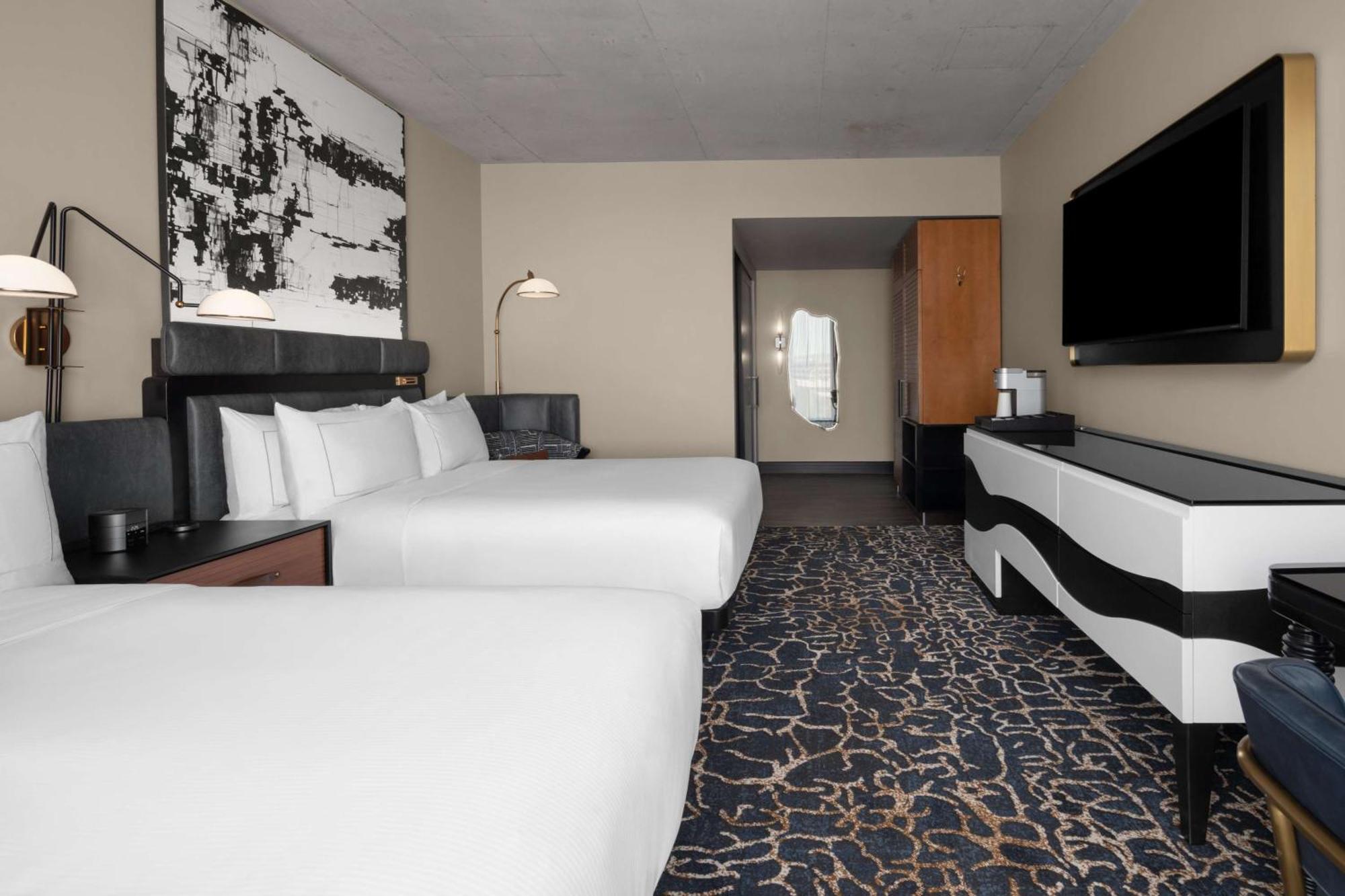 Fraye Nashville, Curio Collection By Hilton 4* Nashville