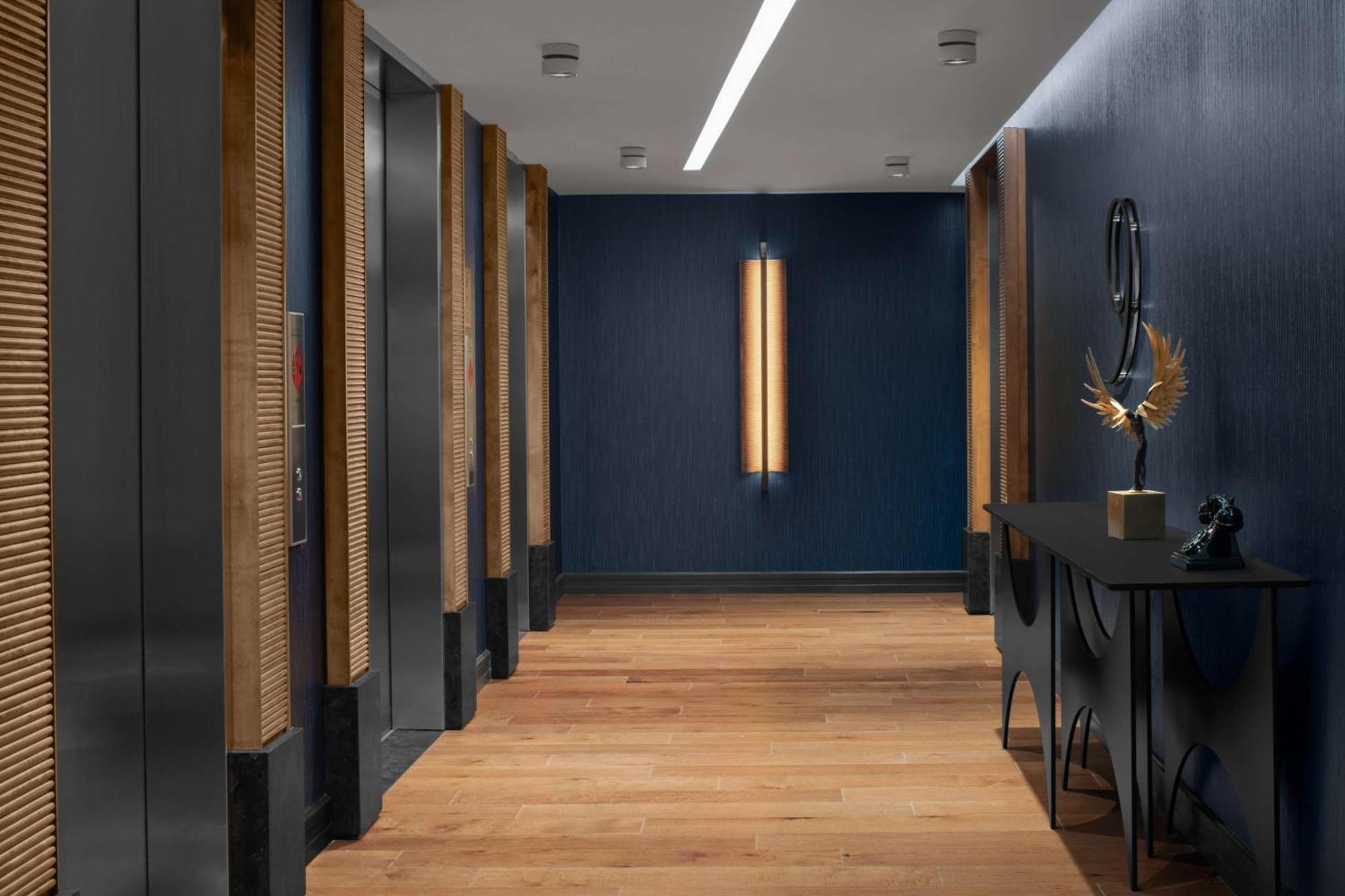 Fraye Nashville, Curio Collection By Hilton 4*