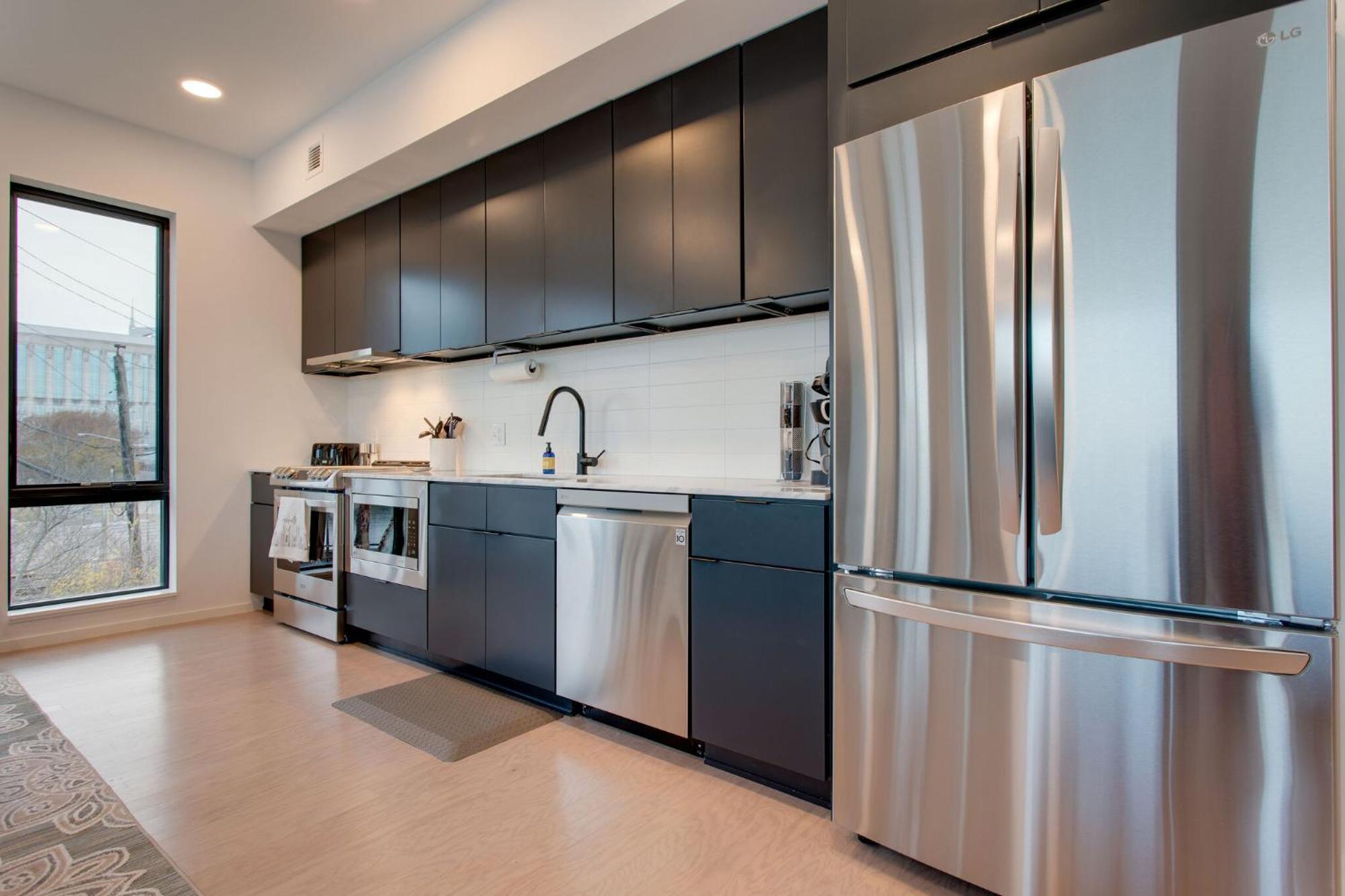 River View, Central, Elevator, Private Parking Nashville