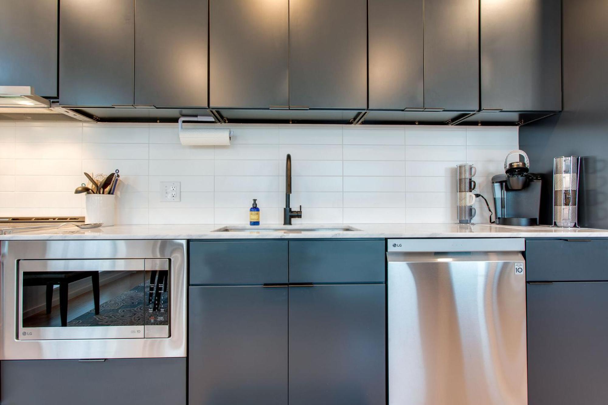 River View, Central, Elevator, Private Parking Apartment