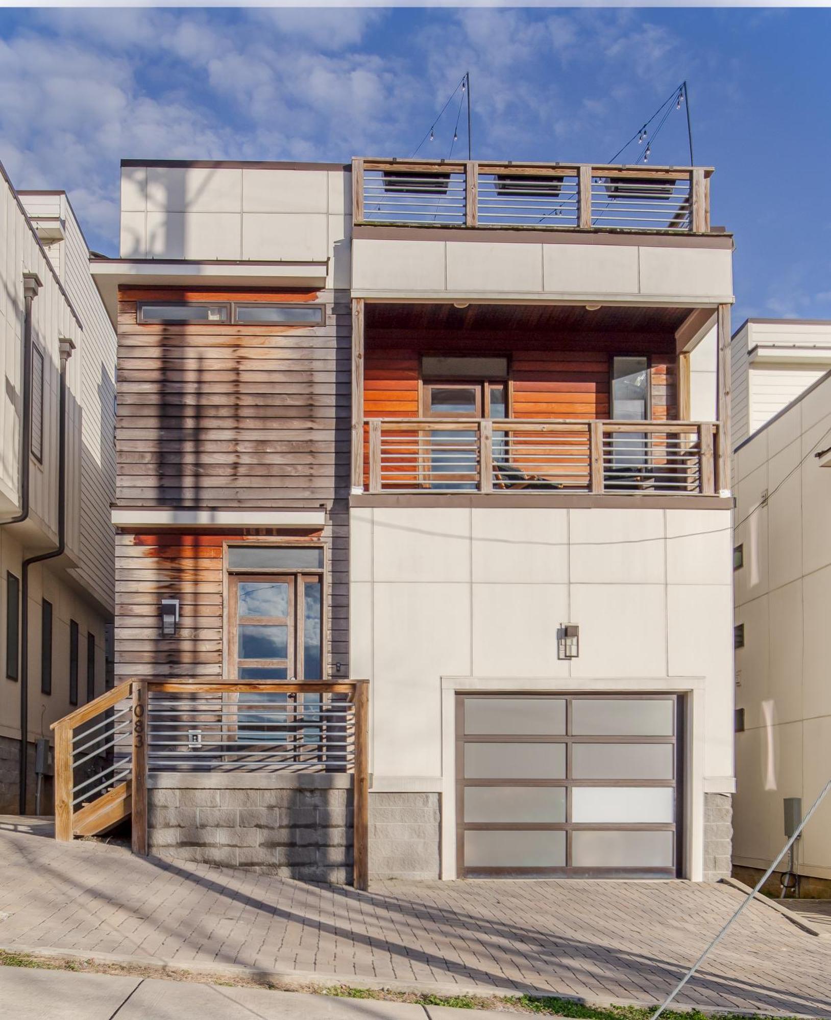 Jack Daniels House With Rooftop Golf, Views! 8min To Whiskey Row! Sleeps 10! *