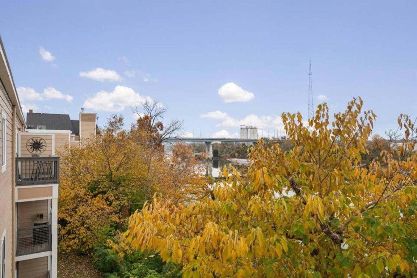 Apartment Downtown Riverfront Unit 790