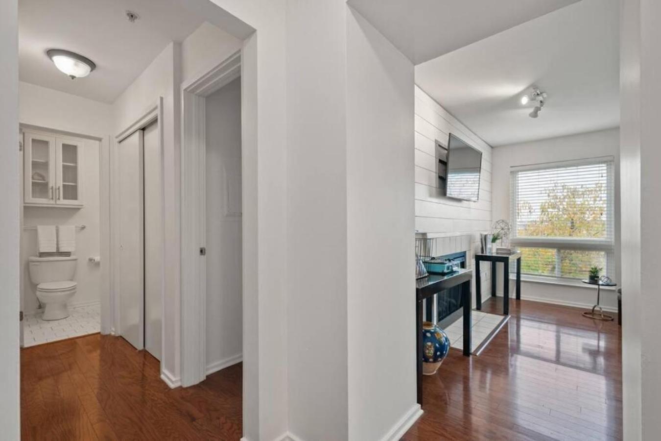 Apartment Downtown Riverfront Unit 790