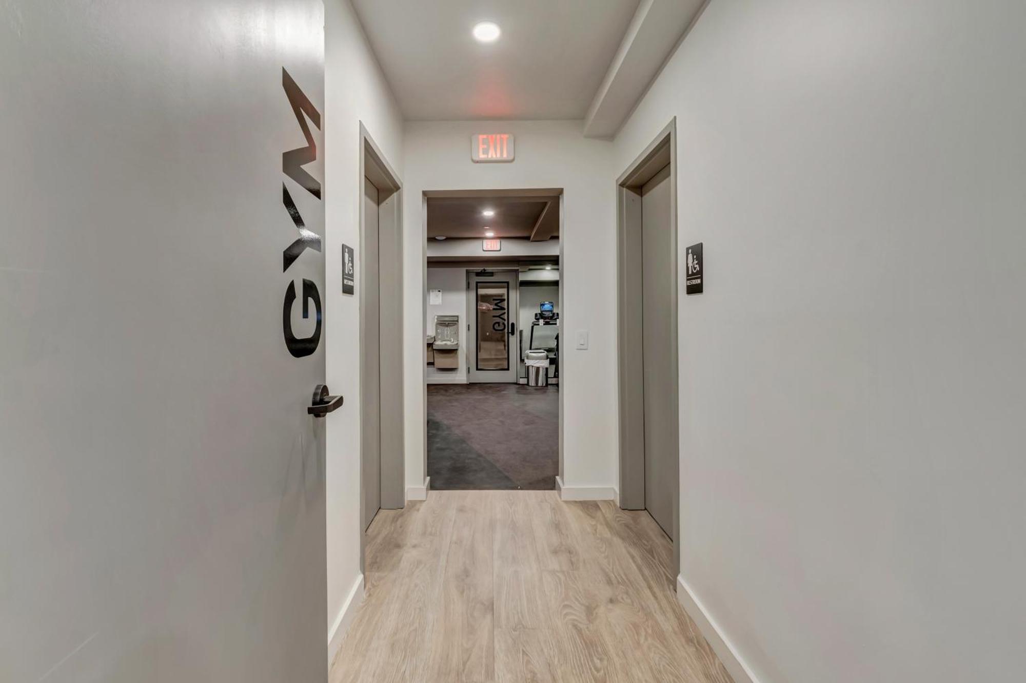 Apartment Life Of The Party, Unit #418