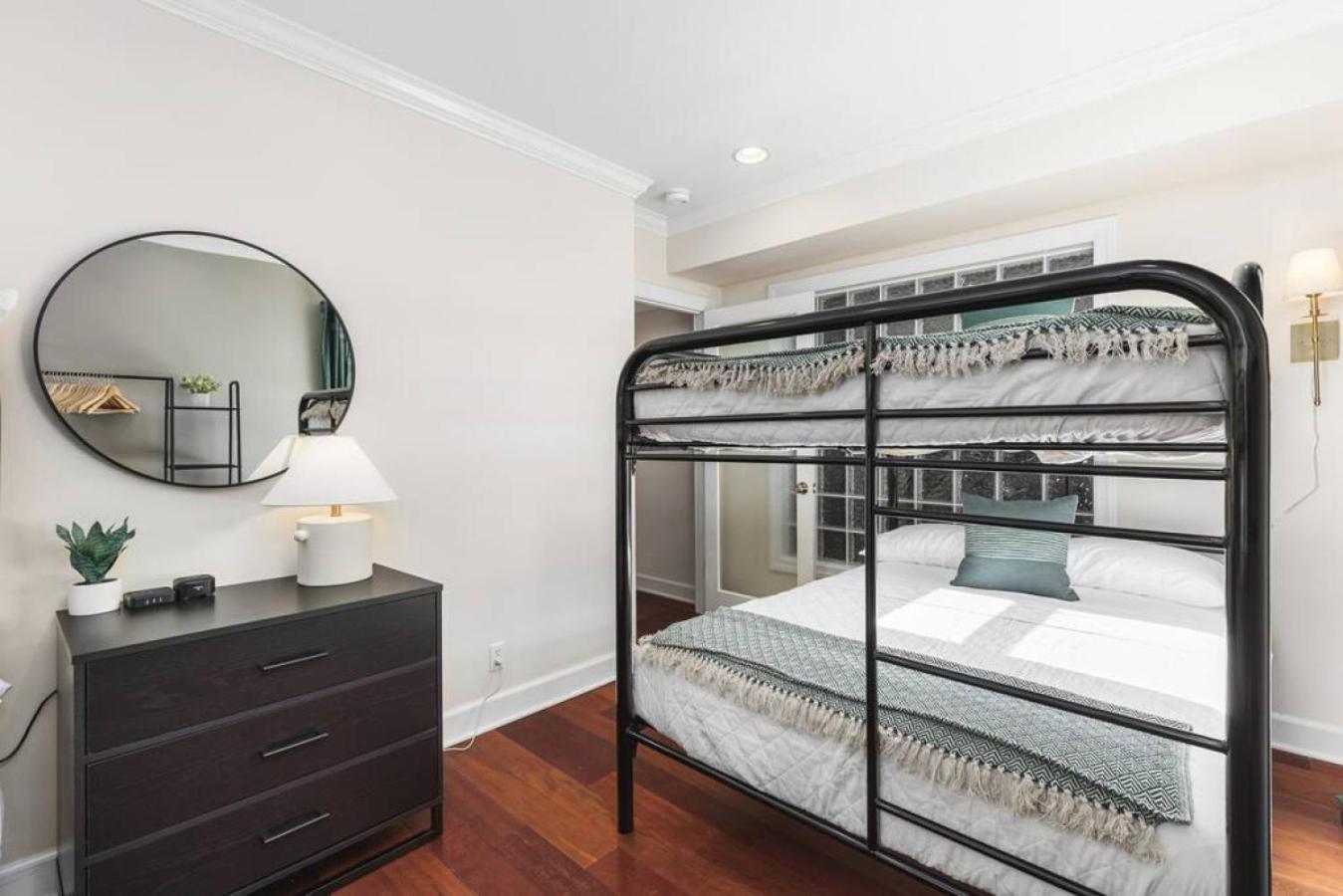 Platinum On Music Row Renovated And Near Downtown Apartment Nashville
