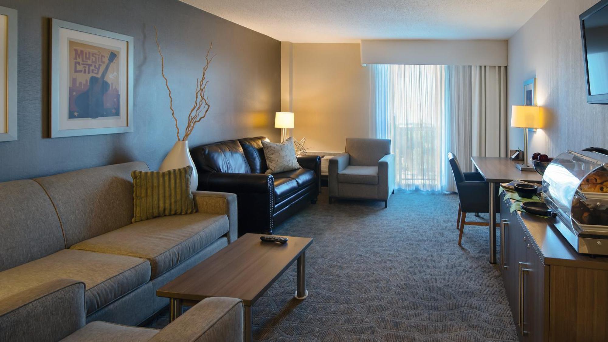 Holiday Vanderbilt By Ihg
