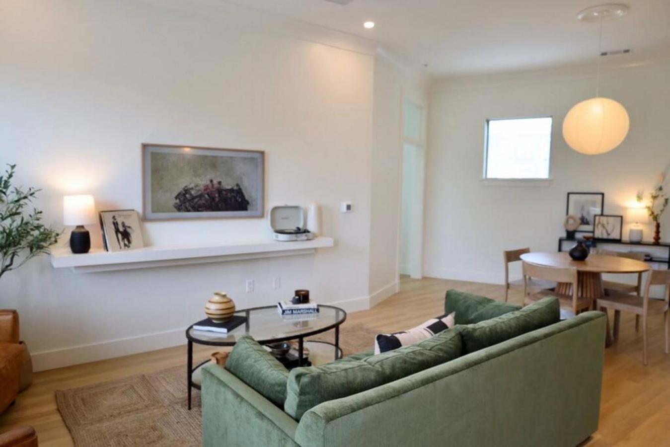 Luxury By Music Row Belmont Vanderbilt Free Parking Holiday home *