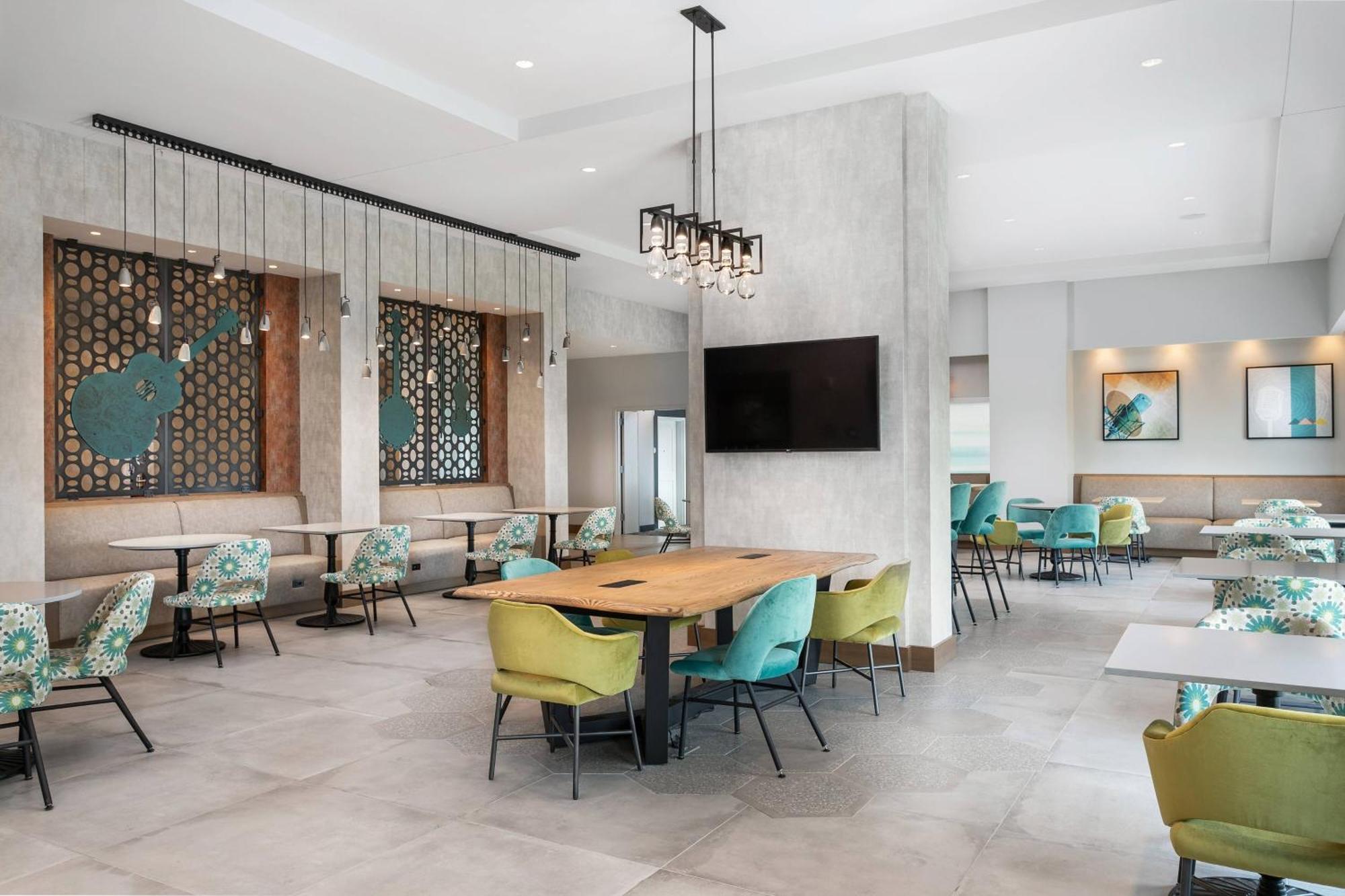 Hotel Towneplace By Marriott Midtown 4*