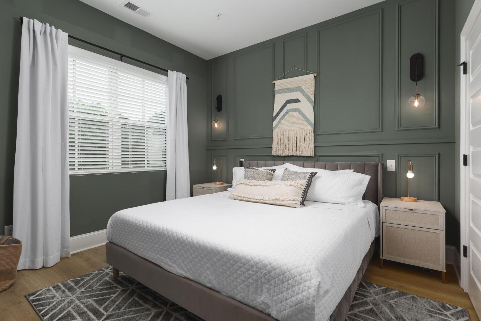 Chic And Cozy Designer 3 Miles To Downtown Apartment Nashville