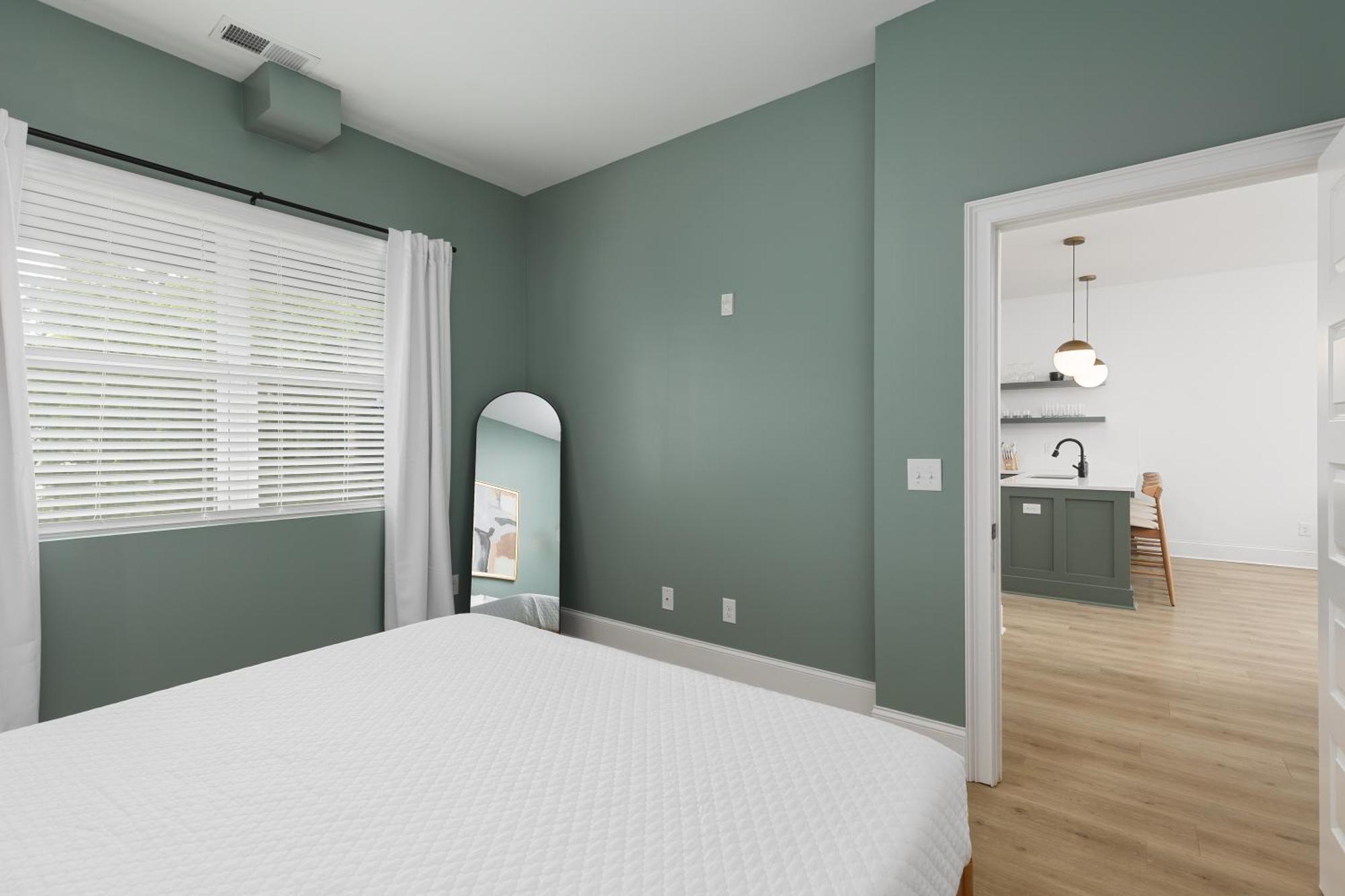 Chic And Cozy Designer 3 Miles To Downtown Nashville