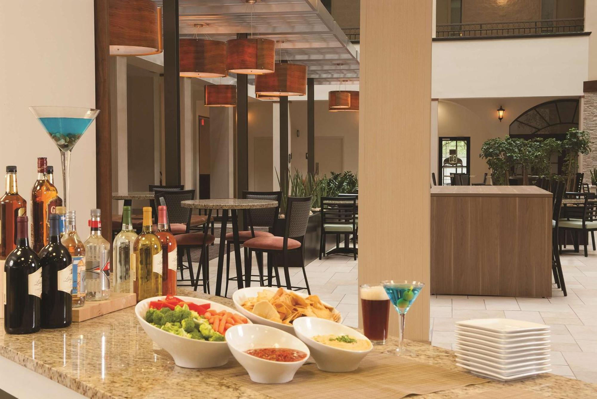 Embassy By Hilton Airport Hotel Nashville