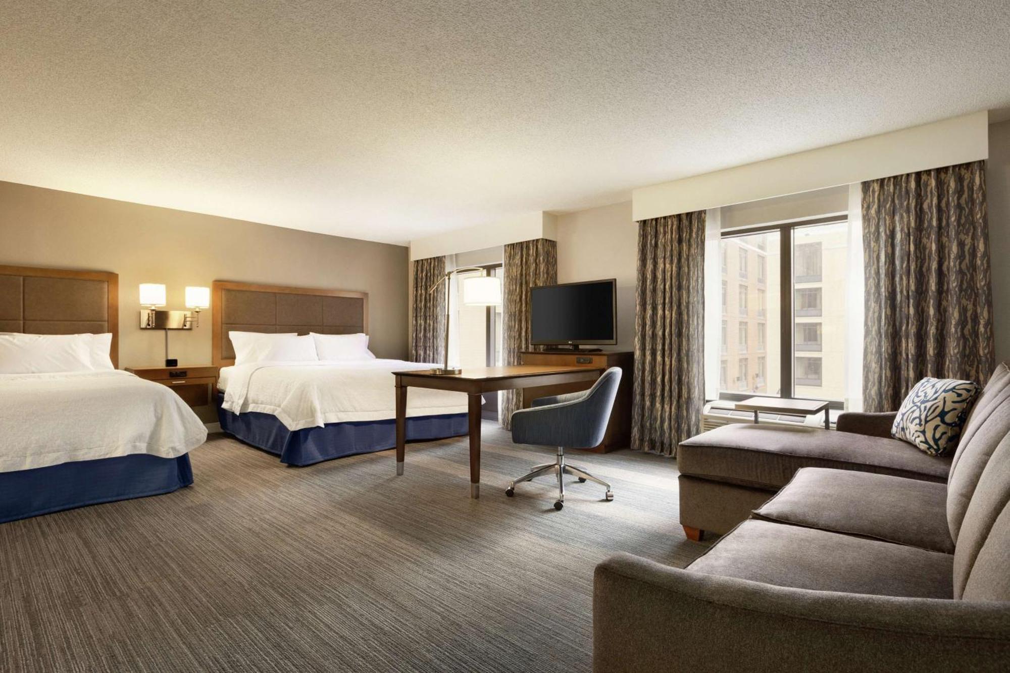 Hampton & Nashville-downtown Hotel 3*