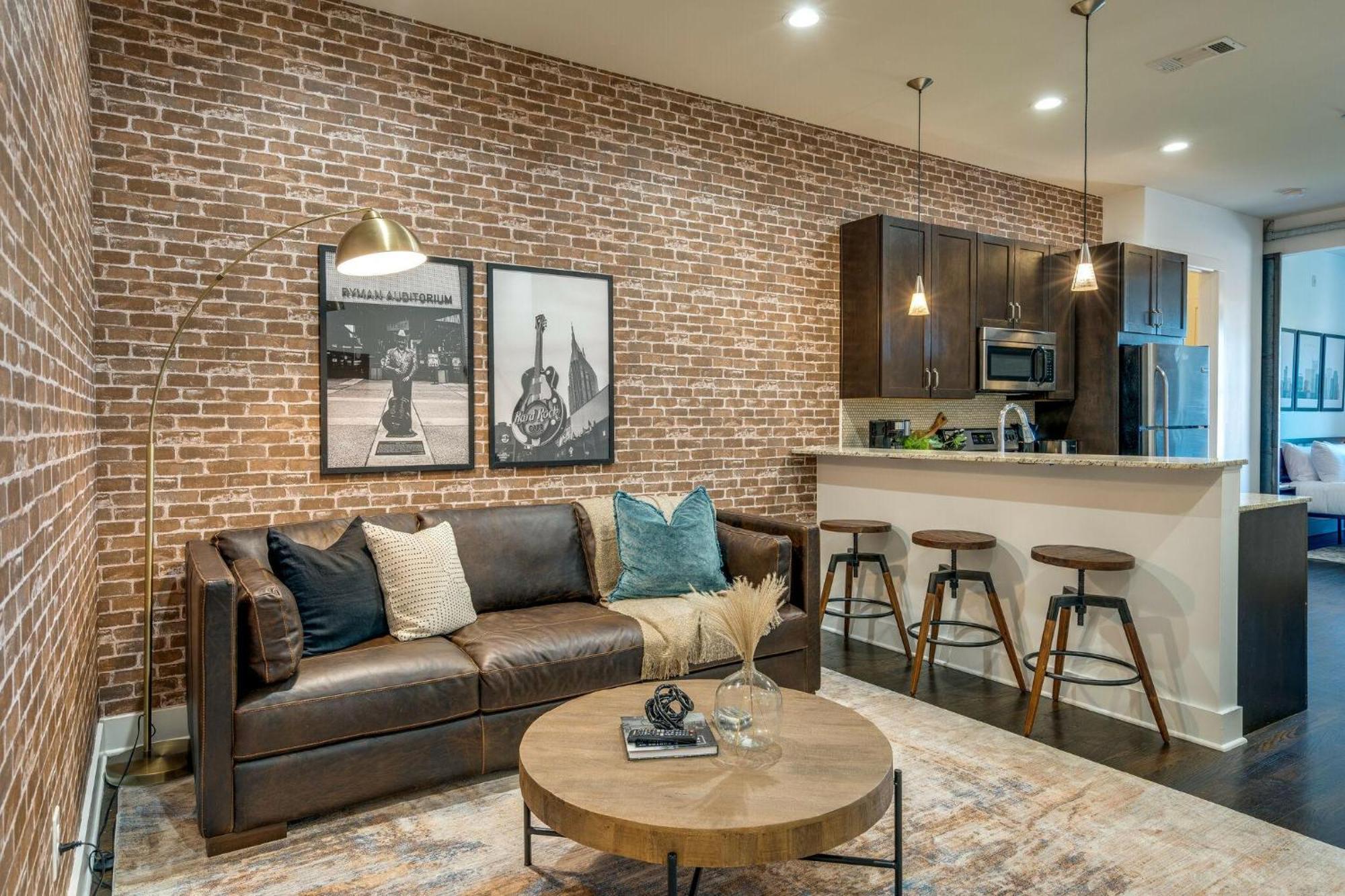 Lofts At 30th - Urban Legend - 6 Mins To Broadway Holiday home *