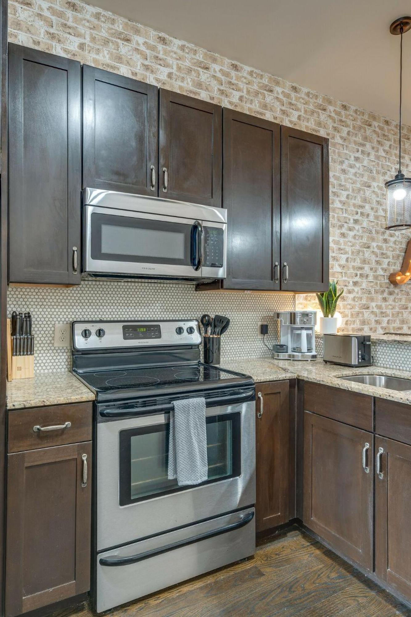 Lofts At 30th-country Heart-6 Mins To Broadway Nashville