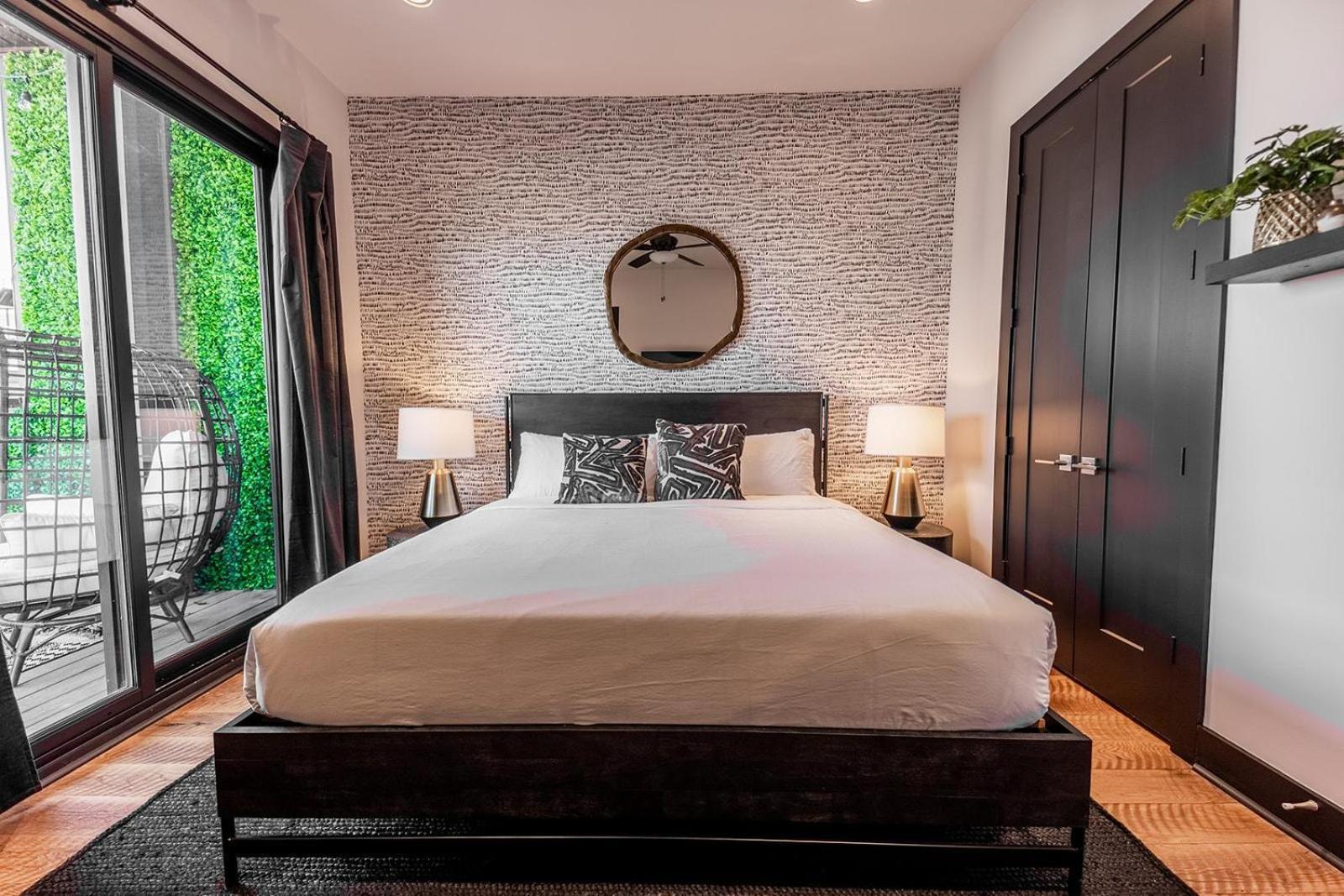 Holiday home Two Lavish Gulch Homes - Mins To Broadway Nashville