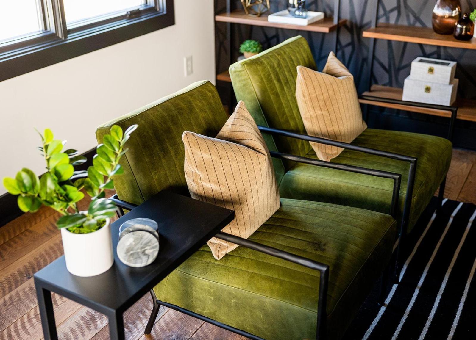 Holiday home Two Lavish Gulch Homes - Mins To Broadway