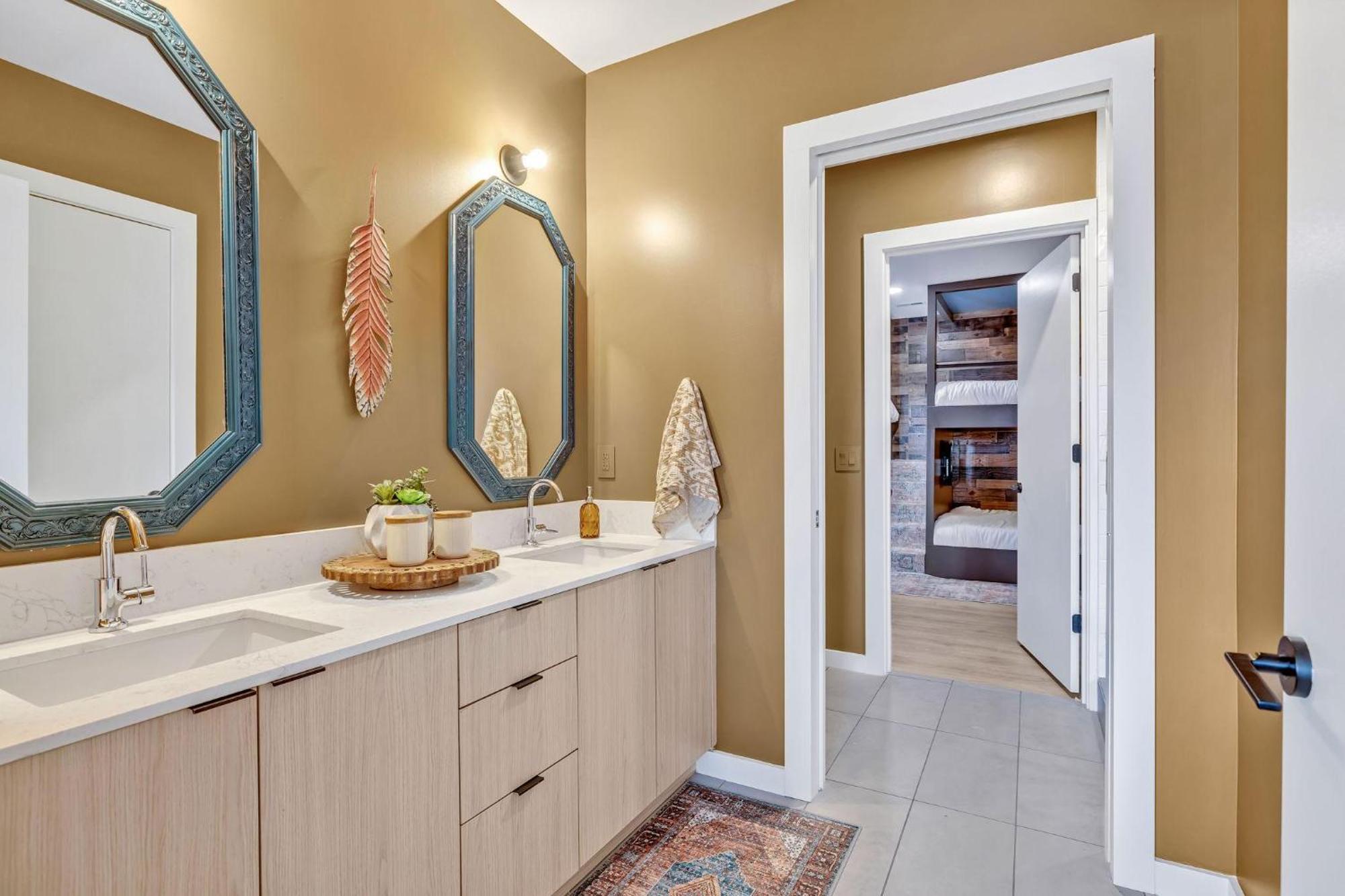 Holiday home Hyve - Whiskey Trails - Walk To Broadway- Full Gym Nashville