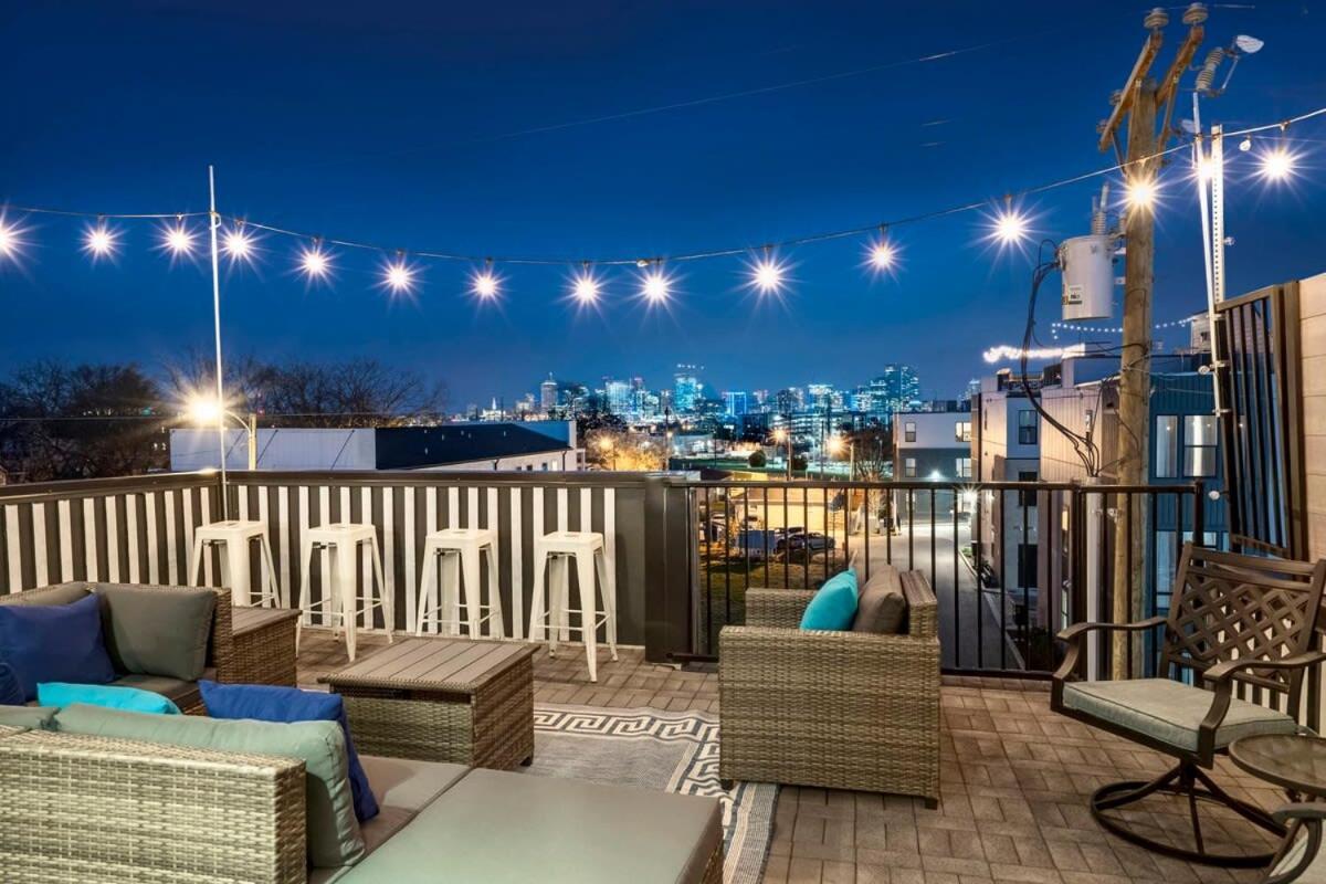 New Luxe 4br 12 Beds - Roofdeck Views - Chefs Kitchen Nashville