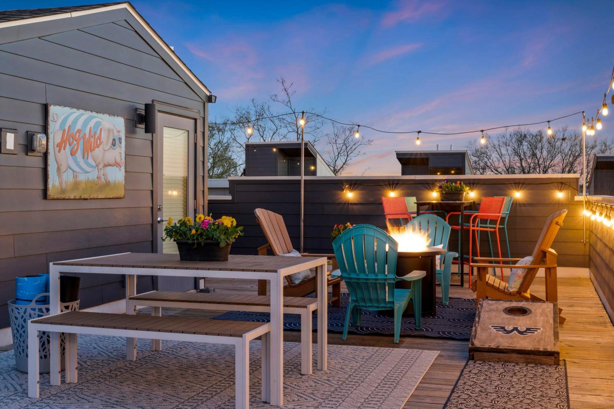 Dolly Partyon - Downtown Views - Rooftop - Groups Holiday home