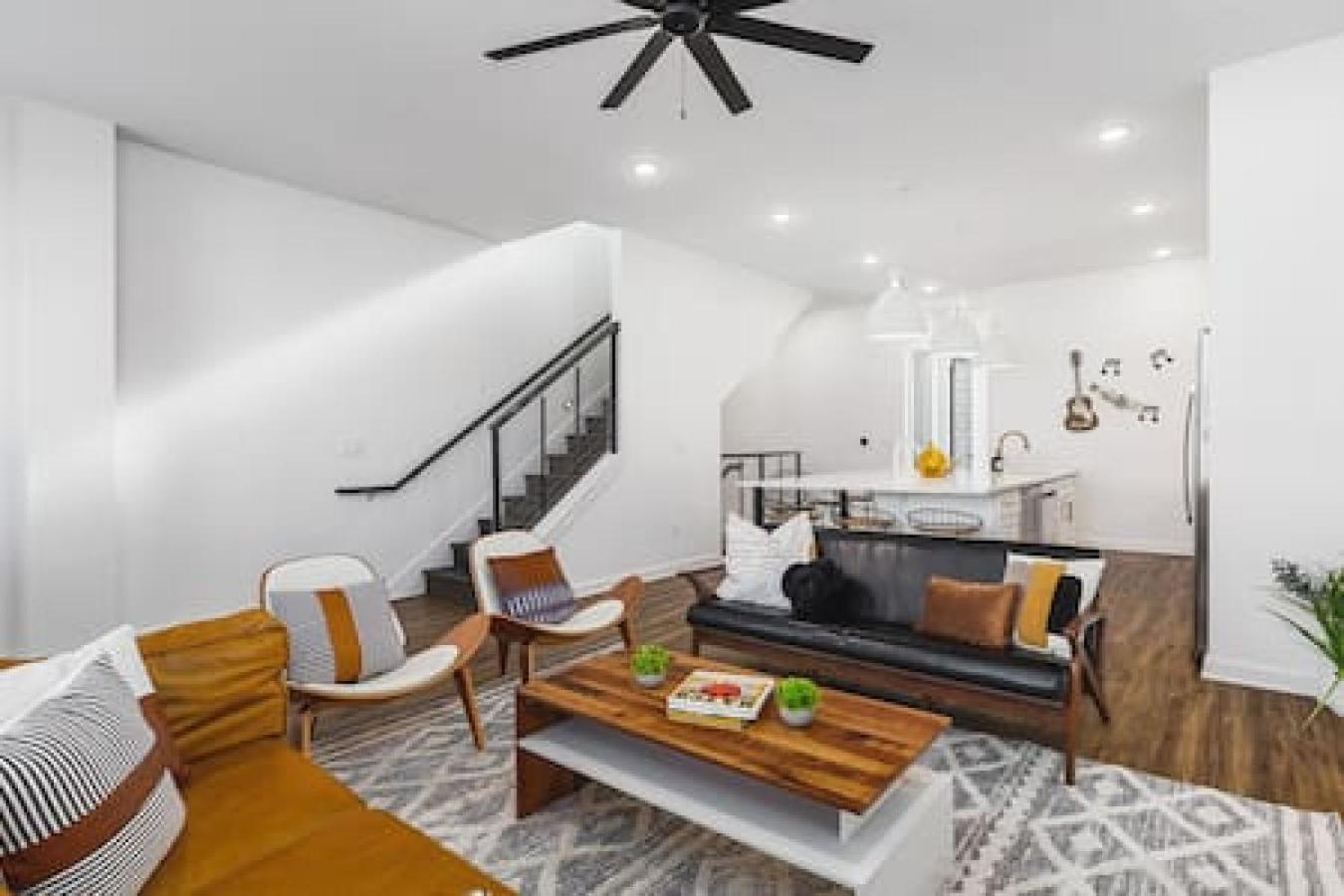 Rooftop Deck Patio And Garage Walk To Restaurants Coffee Brewery * Nashville