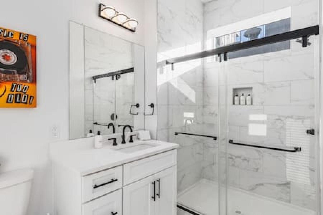 Modern With Large Patio Rooftop Deck And Garage * Nashville