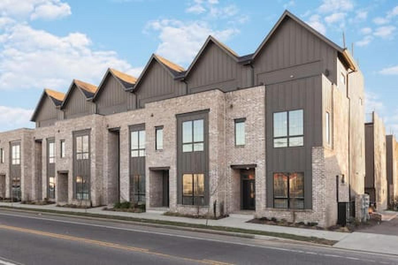 Modern With Large Patio Rooftop Deck And Garage * Nashville