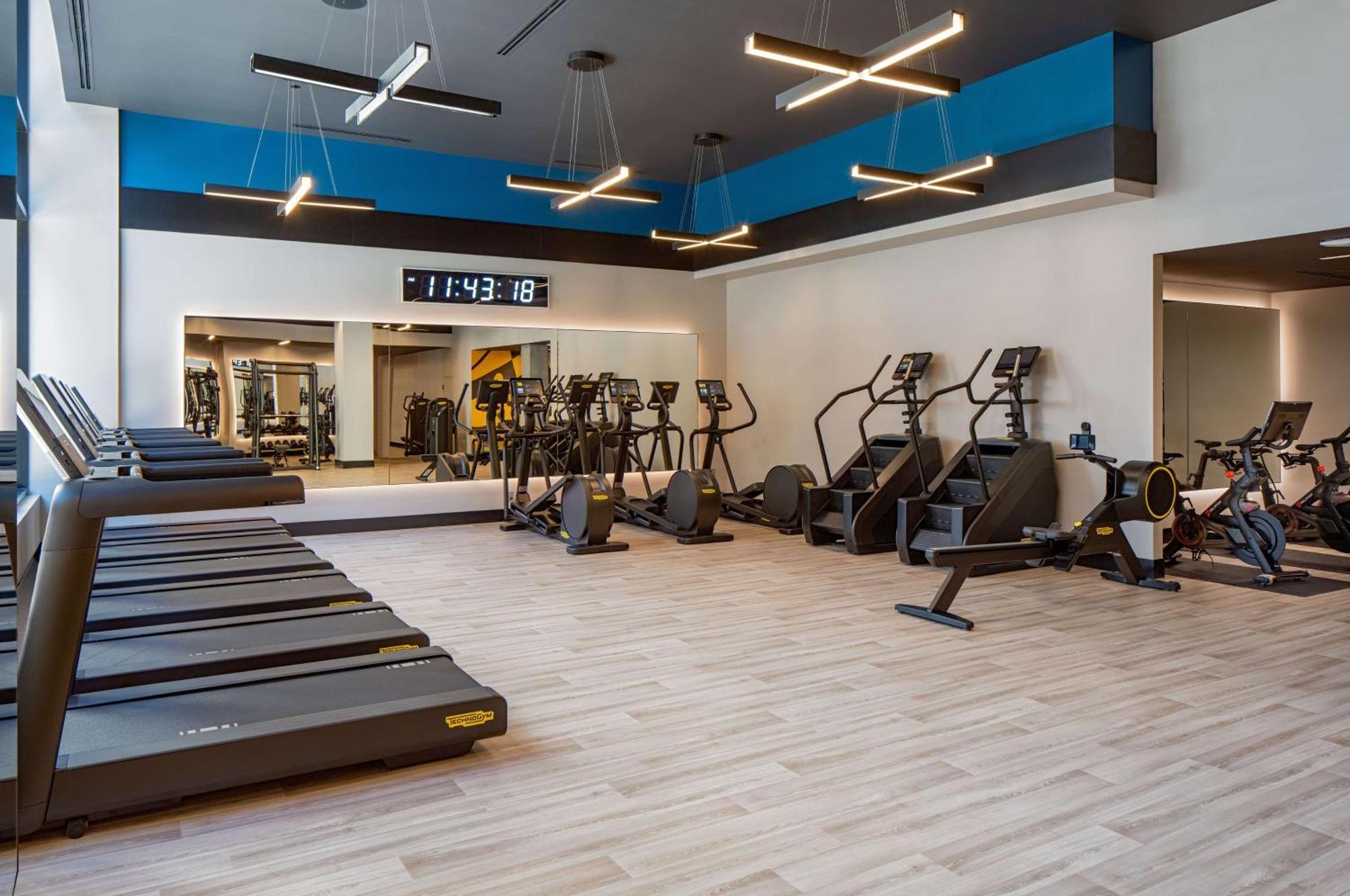 Tempo By Hilton Downtown Hotel Nashville
