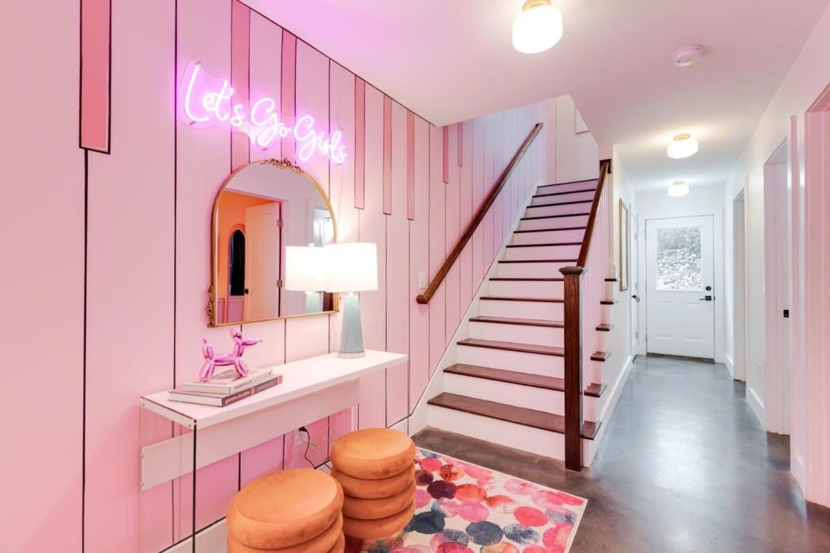 Butterfly Bnb~modern Luxury~giant Rooftop~9min Dt