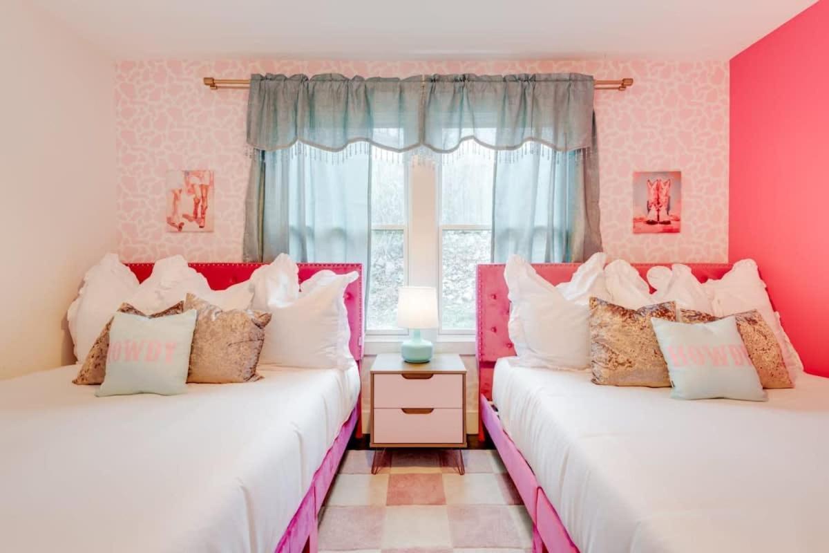 Butterfly Bnb~modern Luxury~giant Rooftop~9min Dt Holiday home *