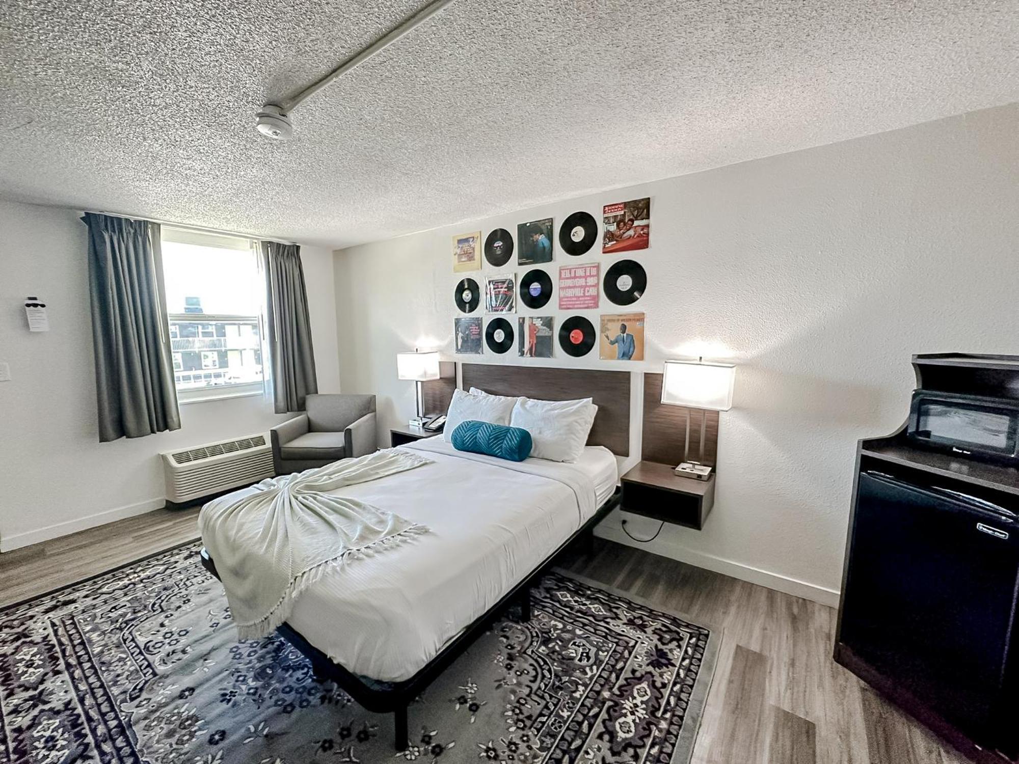 Sleepover Apartment *