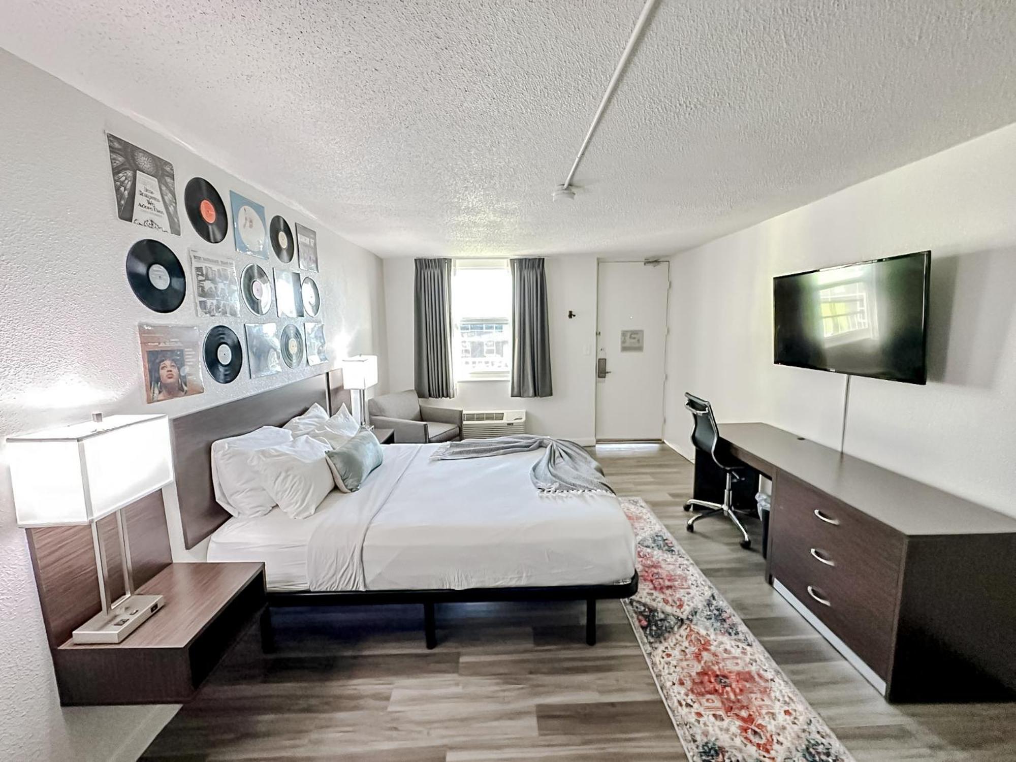 Apartment Sleepover Nashville