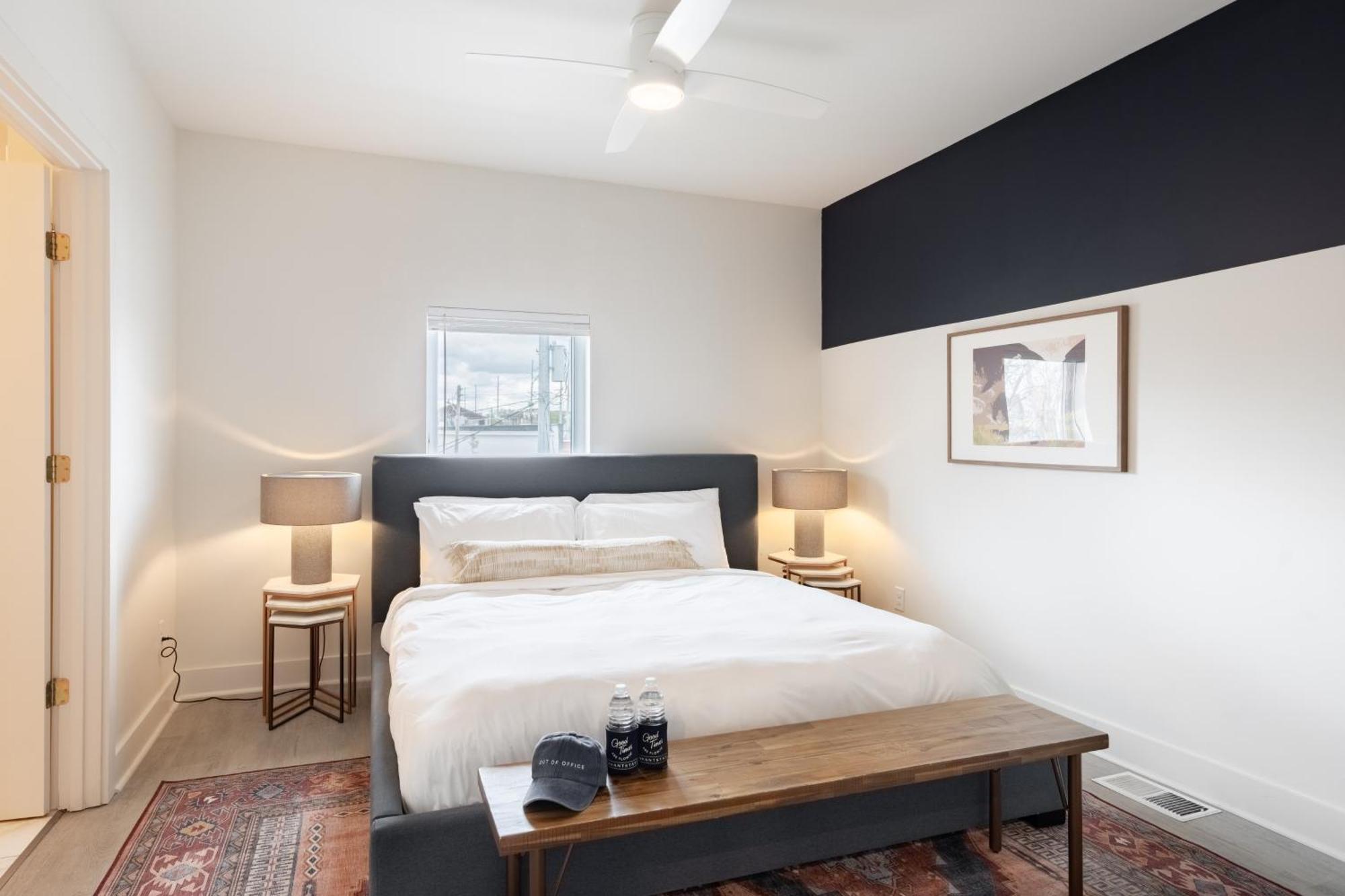 Outrider 111 By Avantstay 5 Minutes To Broadway *