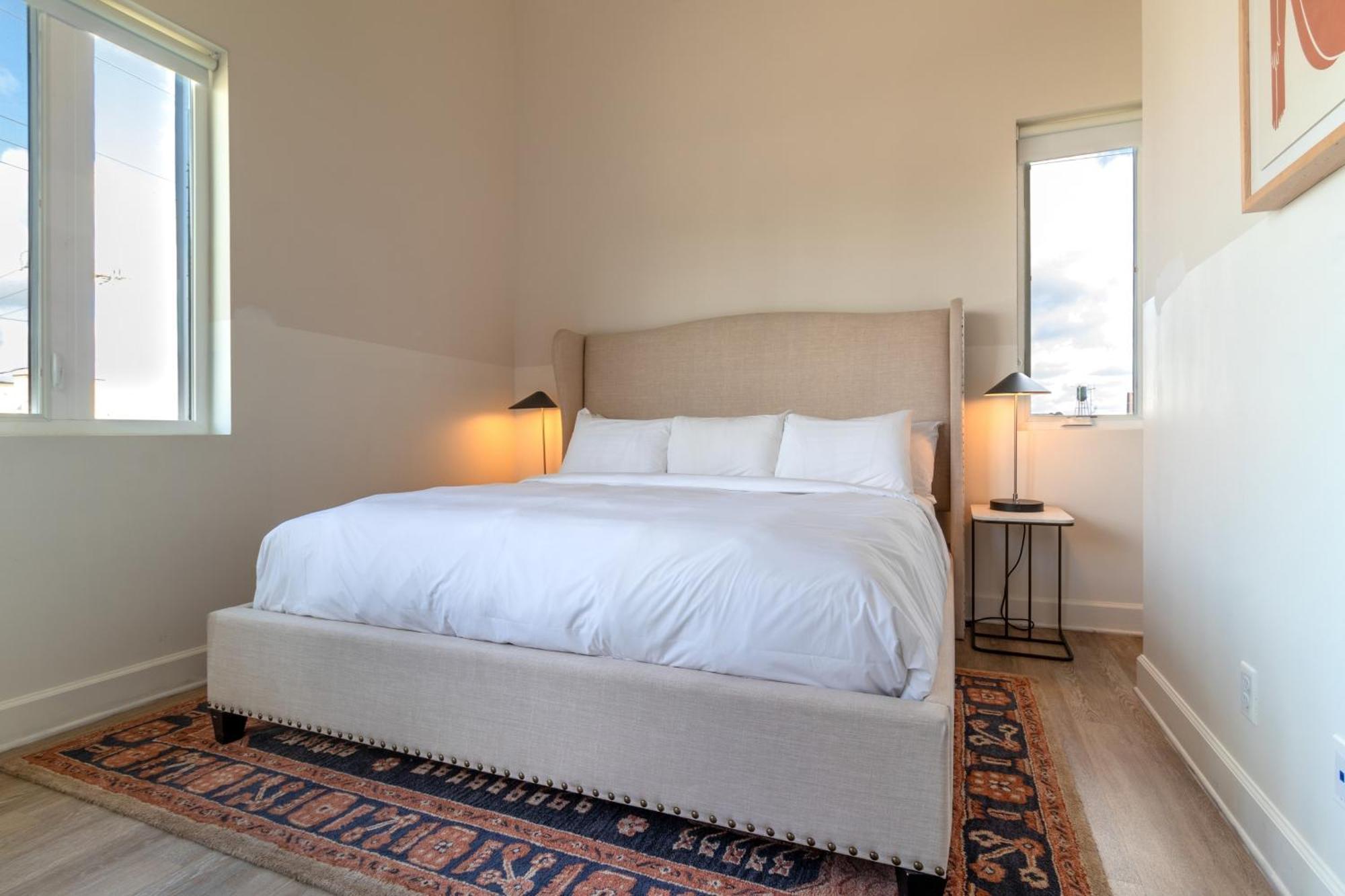 Apartment Conway B202 By Avantstay Stylish 2bdr In Downtown 5 Mins To Broadway Nashville