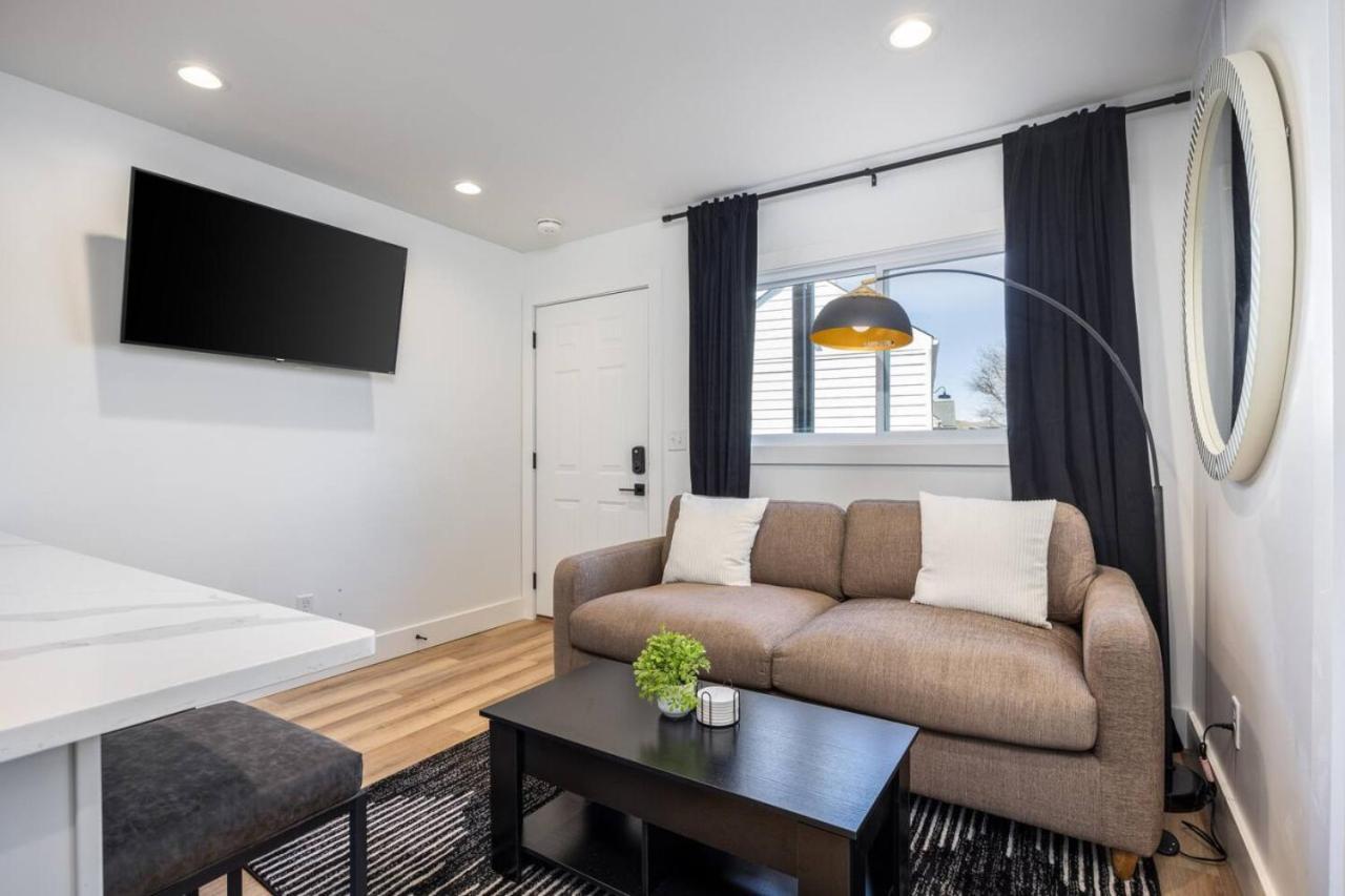 Stylish In Hillsboro Village By Vanderbilt And Belmont *