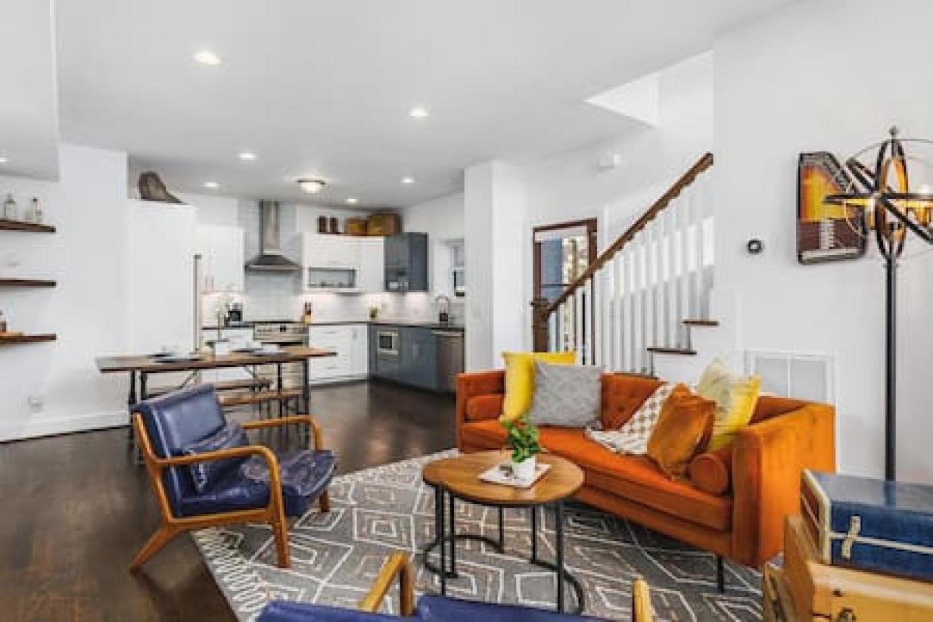 Holiday home Belmont Retreat Walk To Restaurants, Coffee, 12 South *