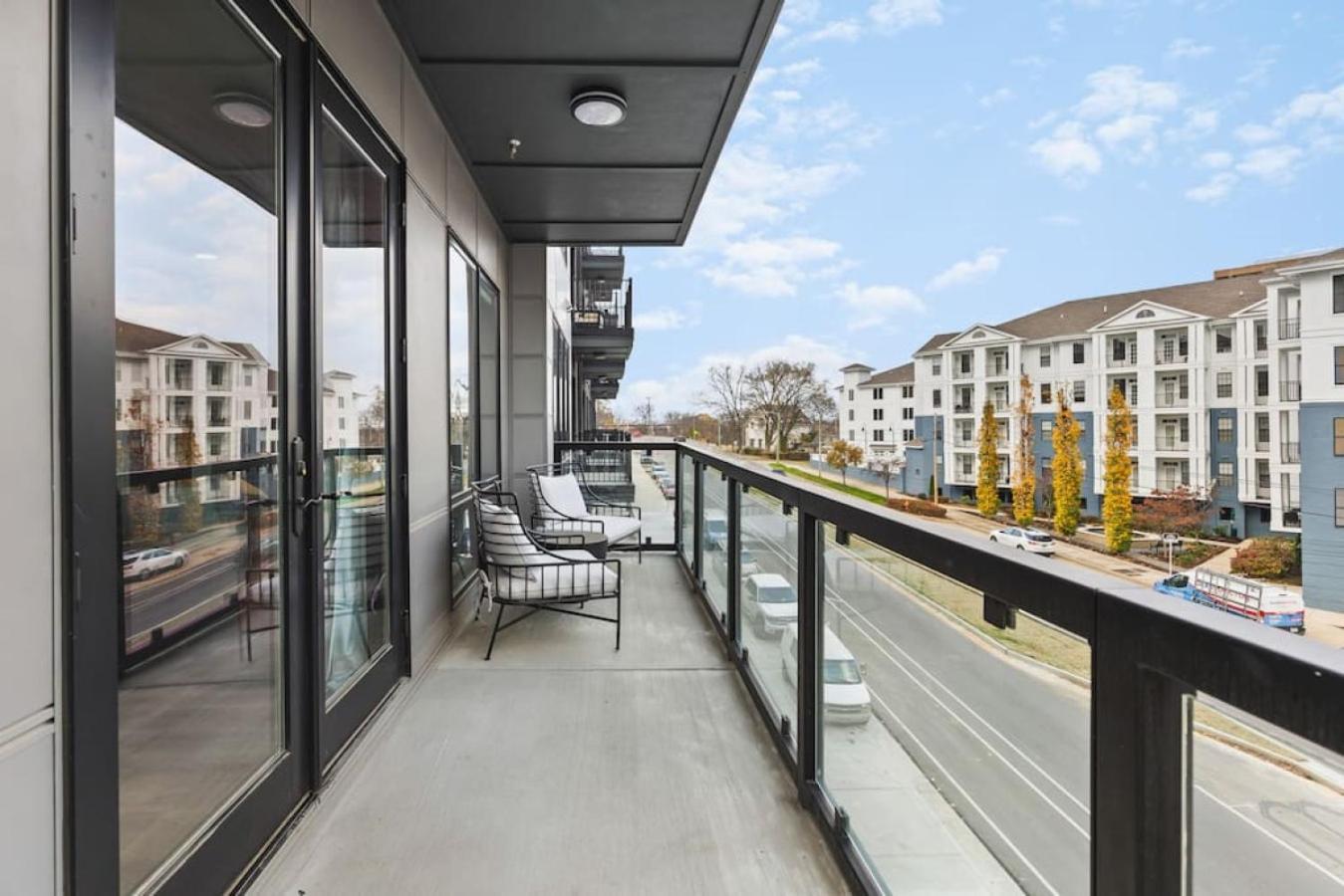 Apartment Premium With Huge Patio Near Vanderbilt & Downtown Nashville