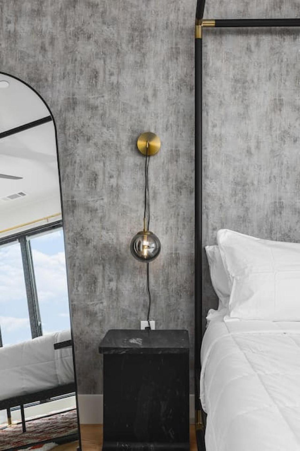 Premium With Huge Patio Near Vanderbilt & Downtown Nashville