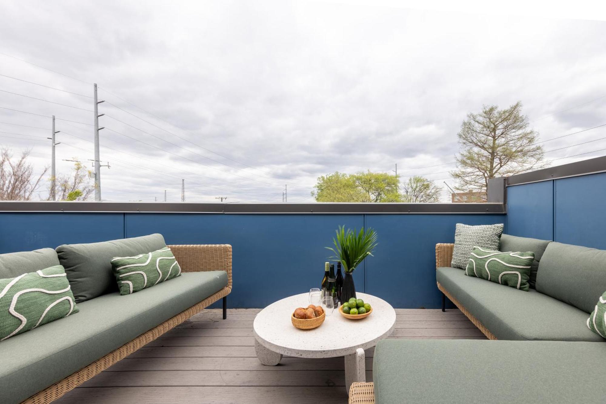 Apartment Outrider 1012 By Avantstay 5mins To Broadway Downtown W Balcony Nashville