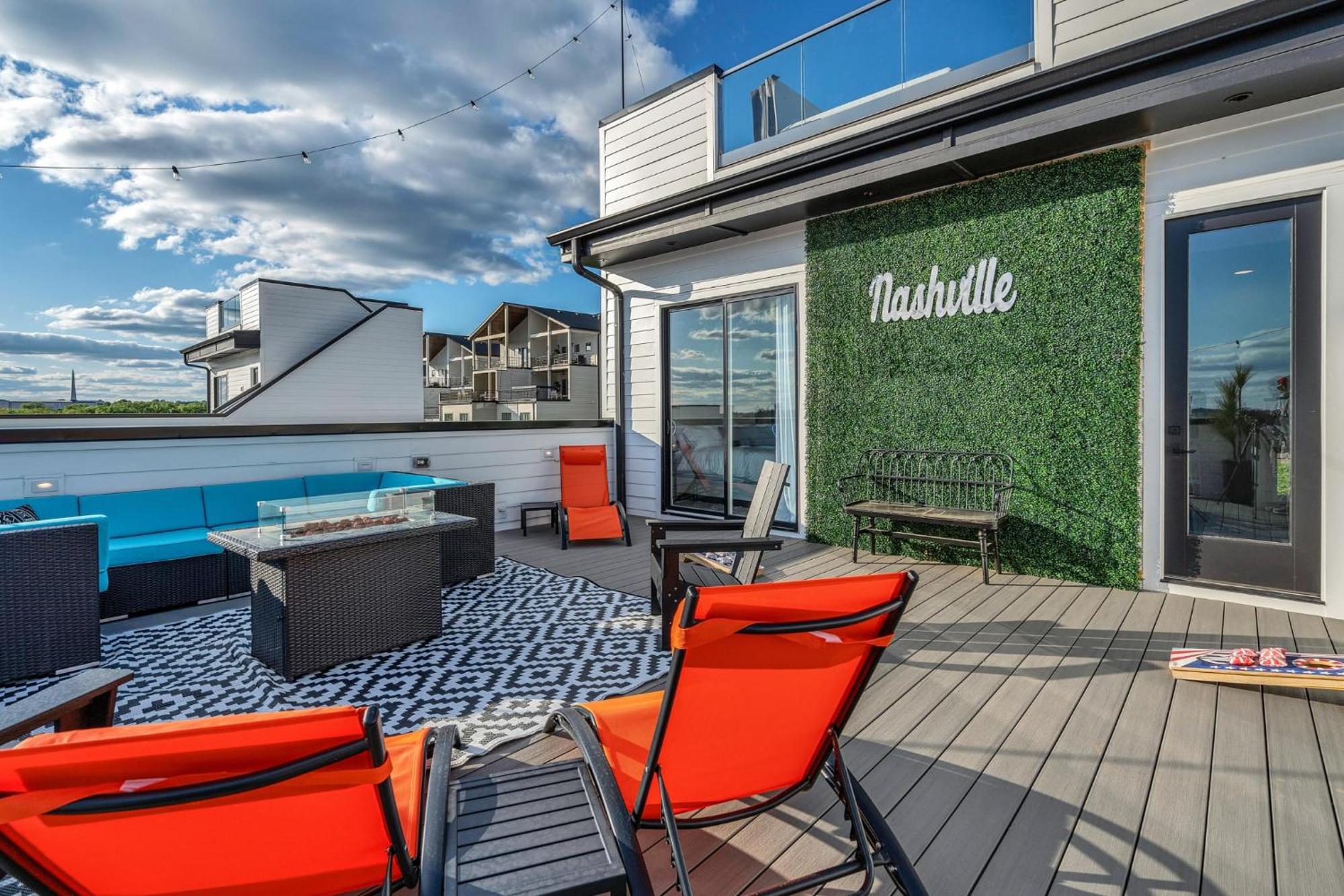 New We Roll Rooftop - Hot Tub With Views - 13 Beds Nashville