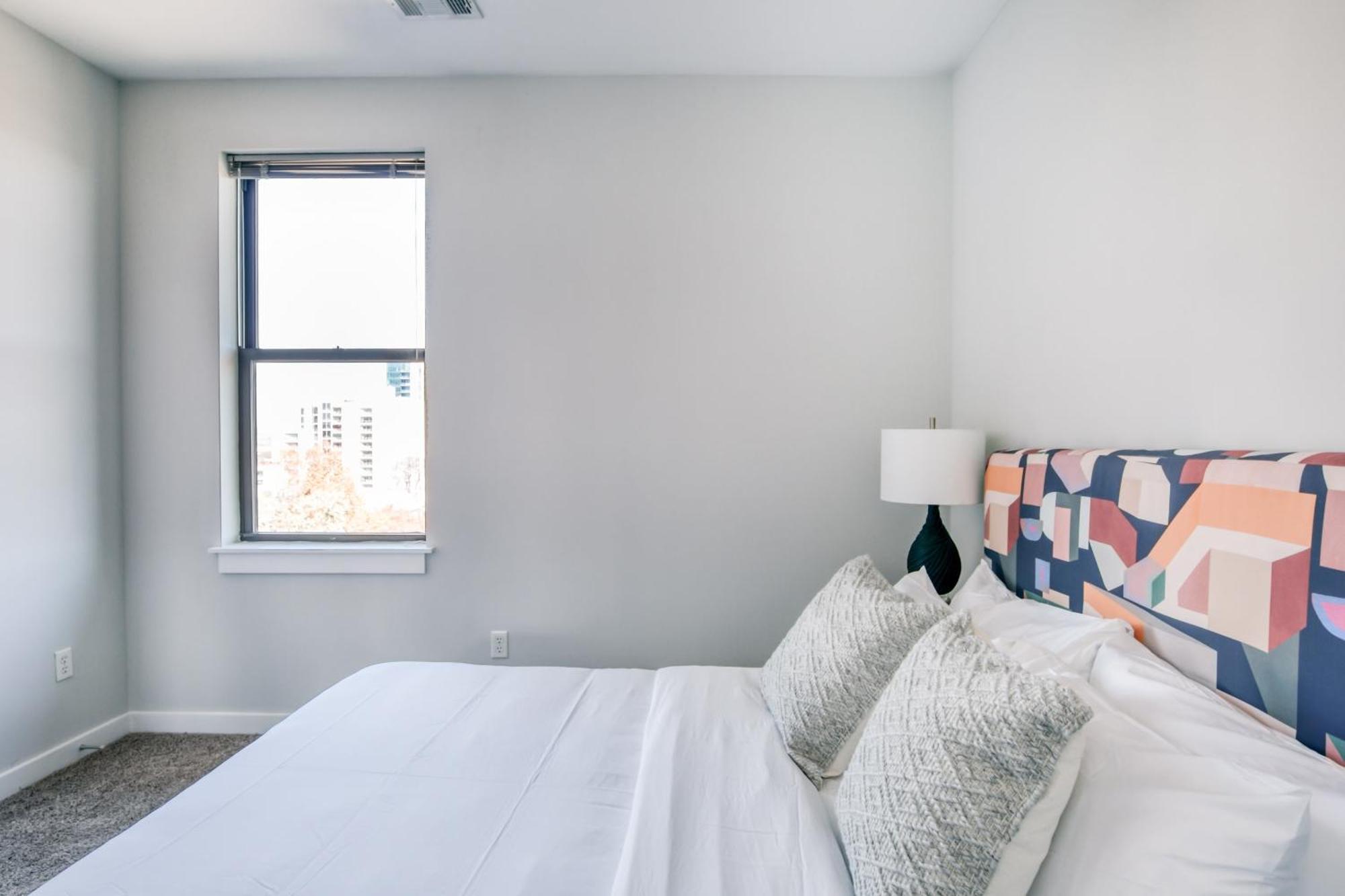 Cozysuites Music Row Modern 1br With Free Parking 02 Apartment