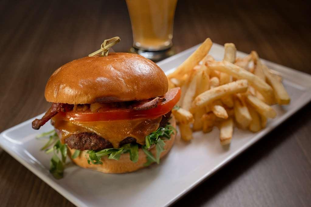 Hotel Hyatt Place Nashville/green Hills 3*