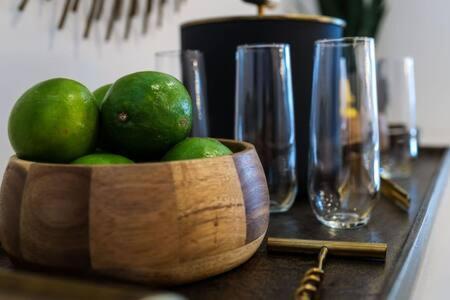 Modern Luxury Hot Tub Mini Golf Elevator Views Nashville