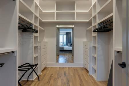 Modern Luxury Hot Tub Mini Golf Elevator Views