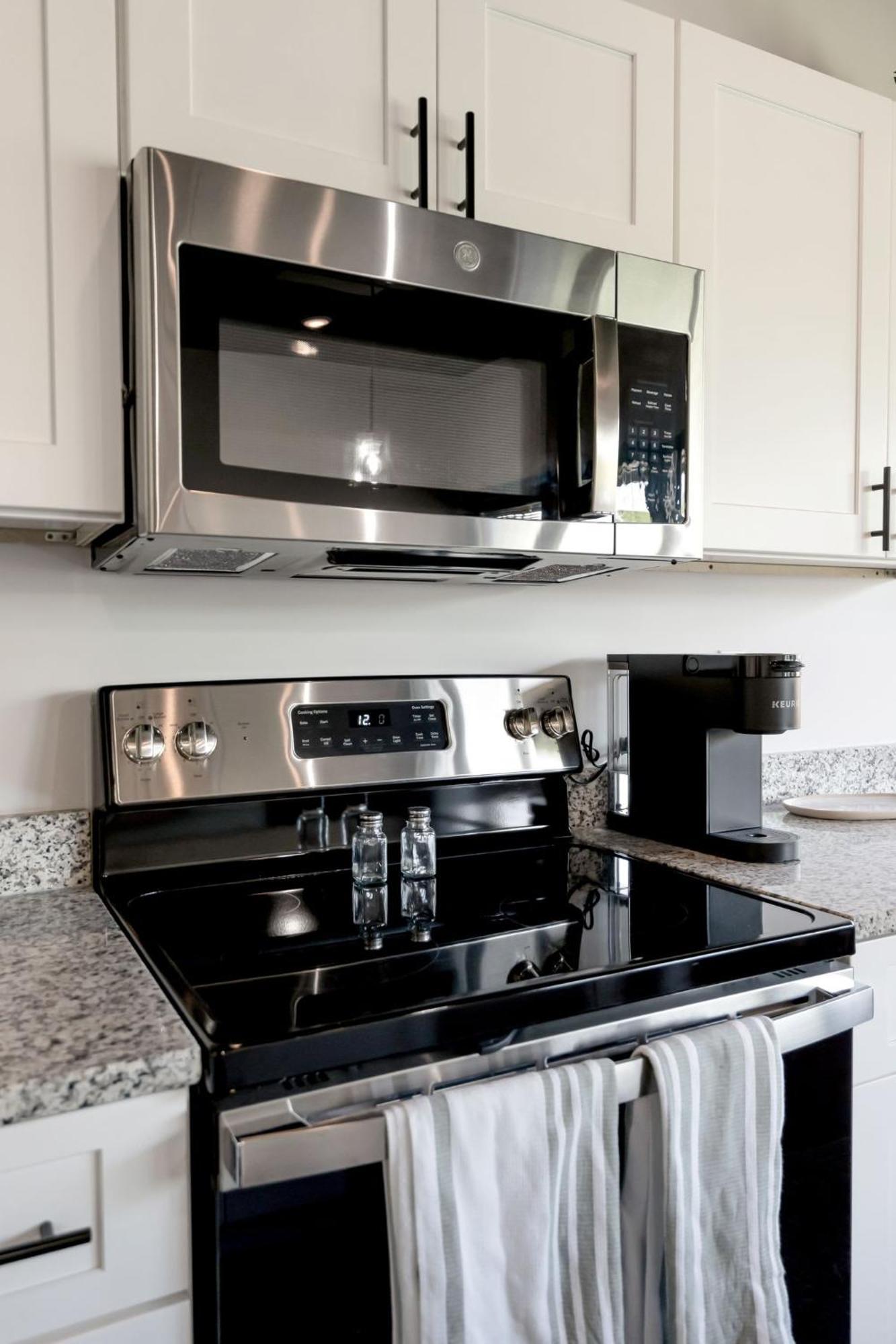 Apartment New With 2 Beds 7 Mins To Broadway Nashville