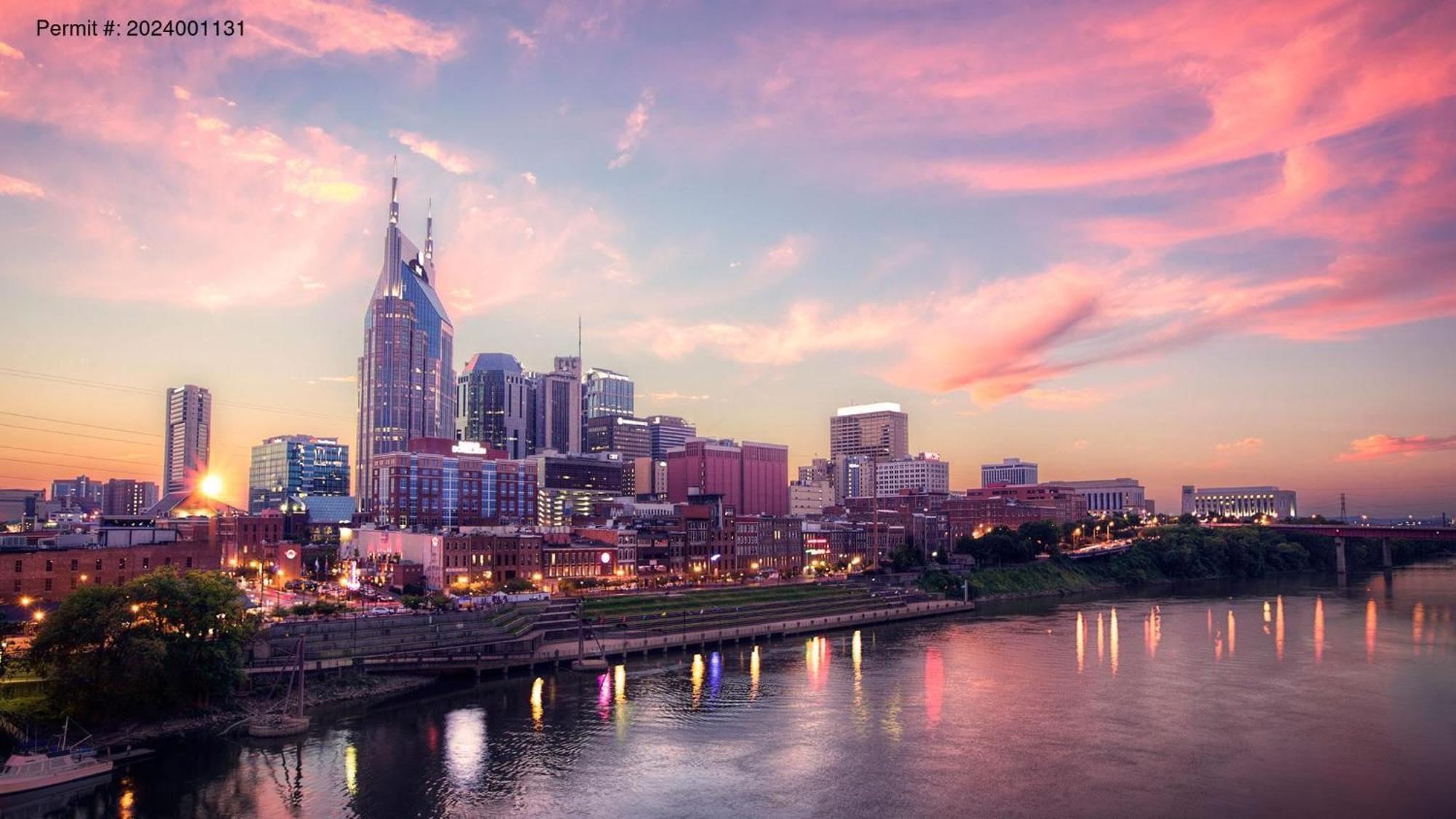New Whiskey & Watches Rooftop Hottub Game Rm 9beds Nashville